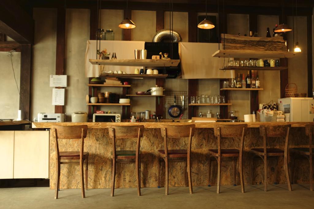 Hostel&Bar Camosiba Йокоте Екстериор снимка